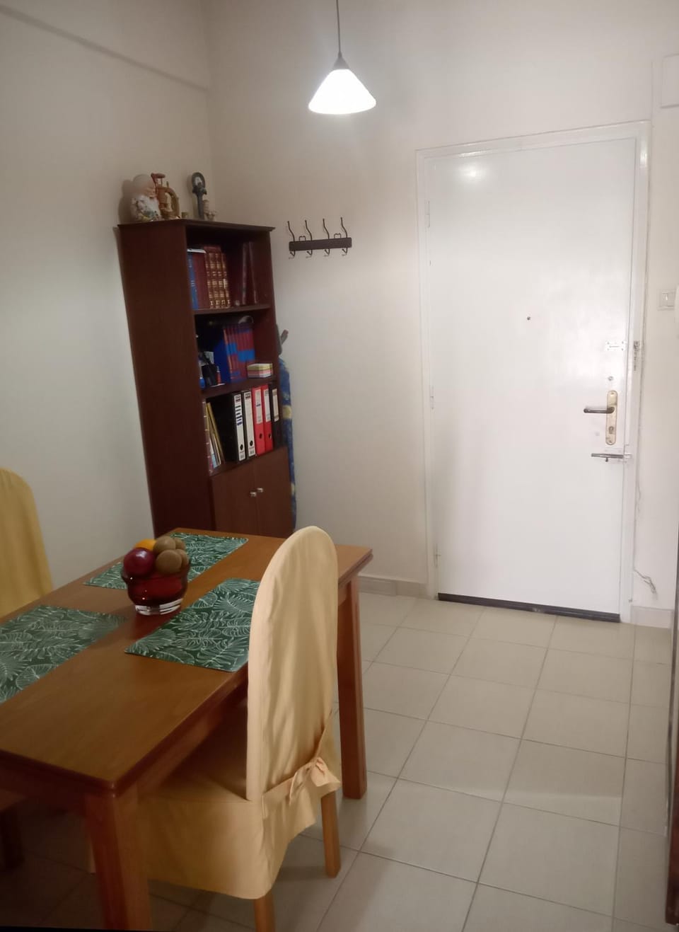 Library, Dining area