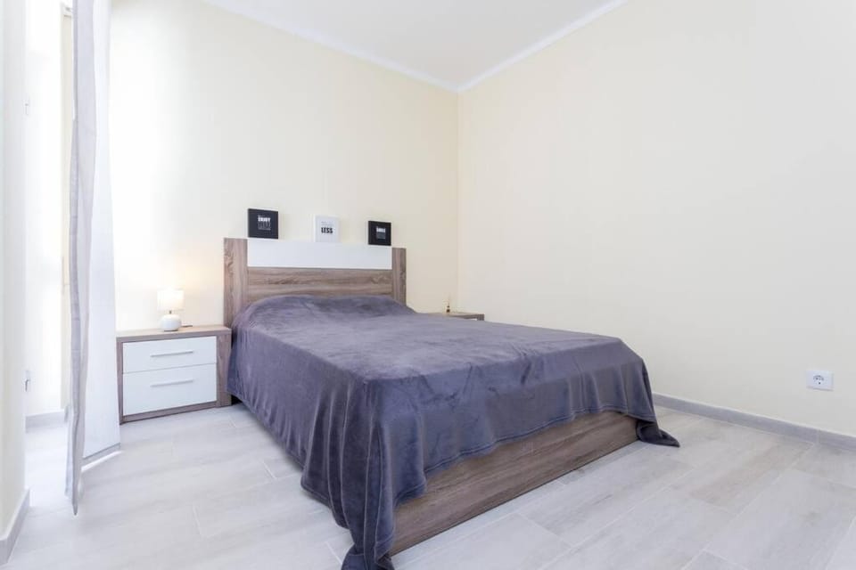 Sea View Terrace Apartment in Portimao