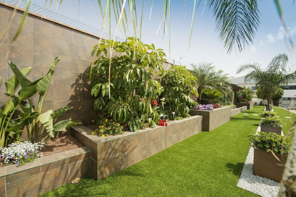 Property building, Balcony/Terrace