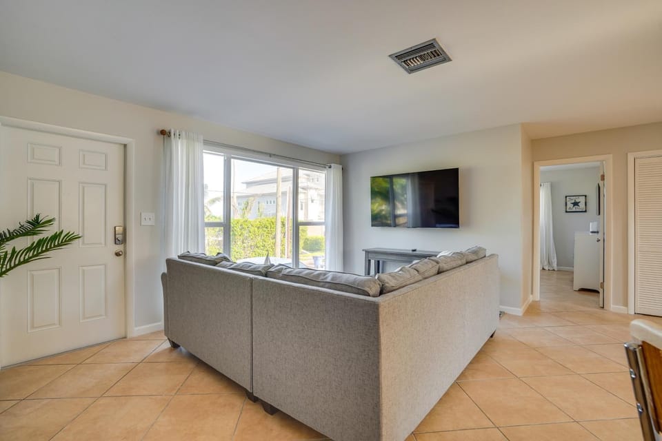 Bonita Springs Vacation Rental < 1 Mi to the Beach House in Bonita Springs
