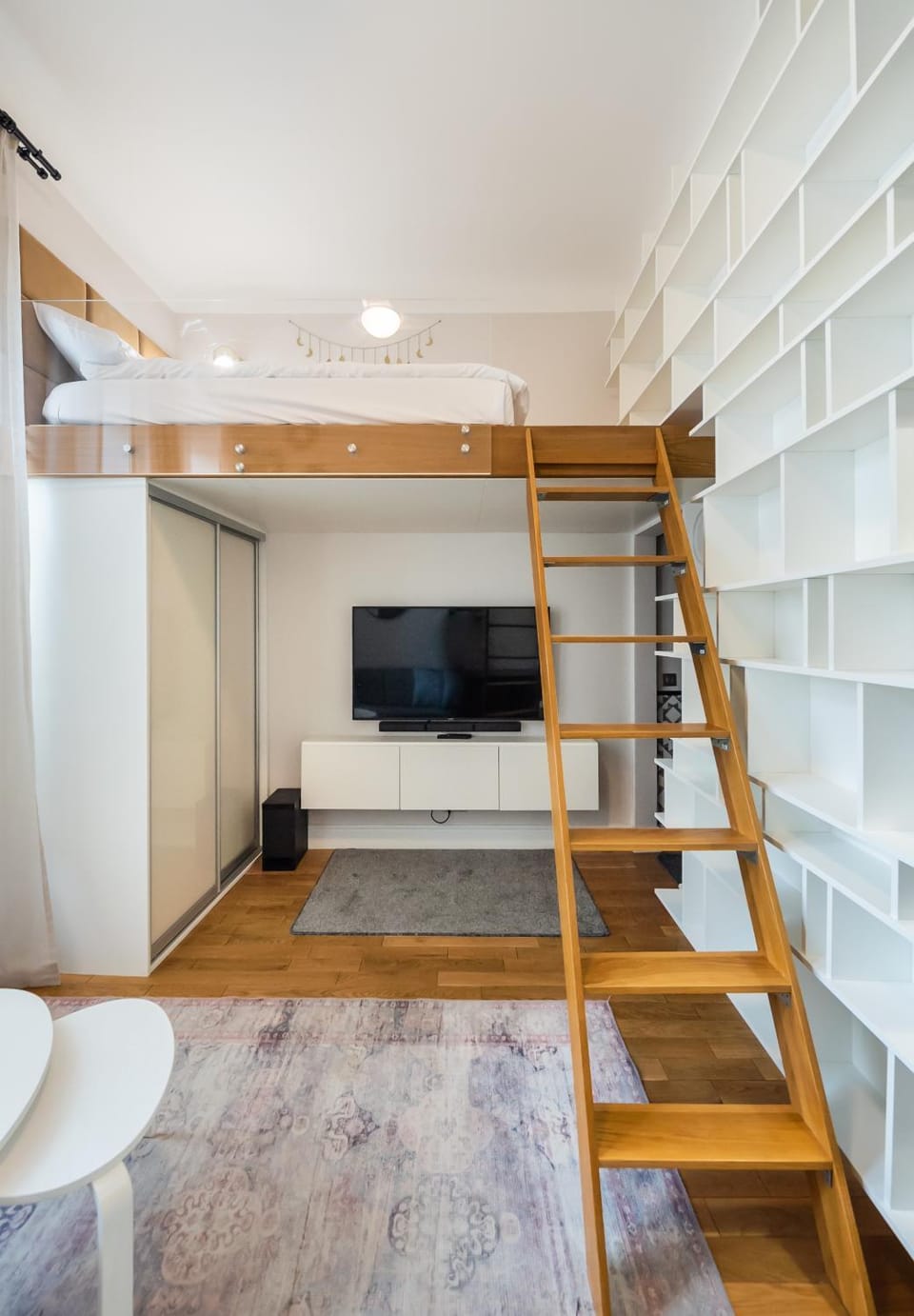 Communal lounge/ TV room, TV and multimedia, Evening entertainment, wardrobe