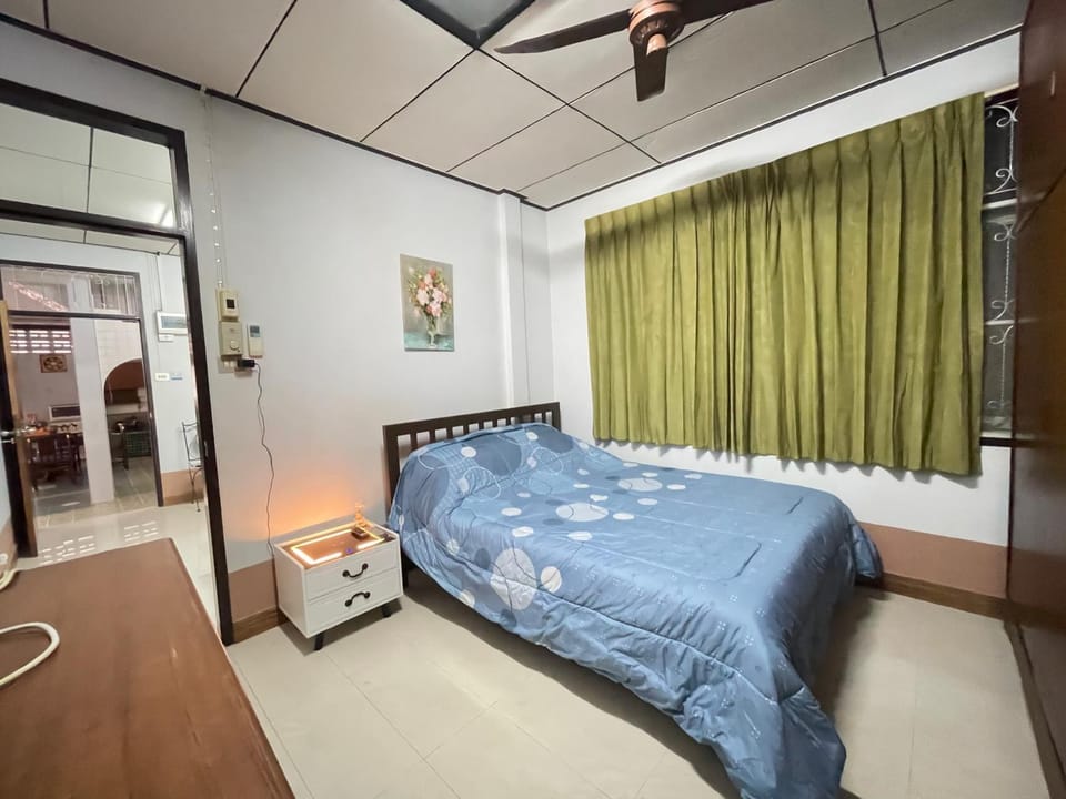 Lotus House Villa in Wichit