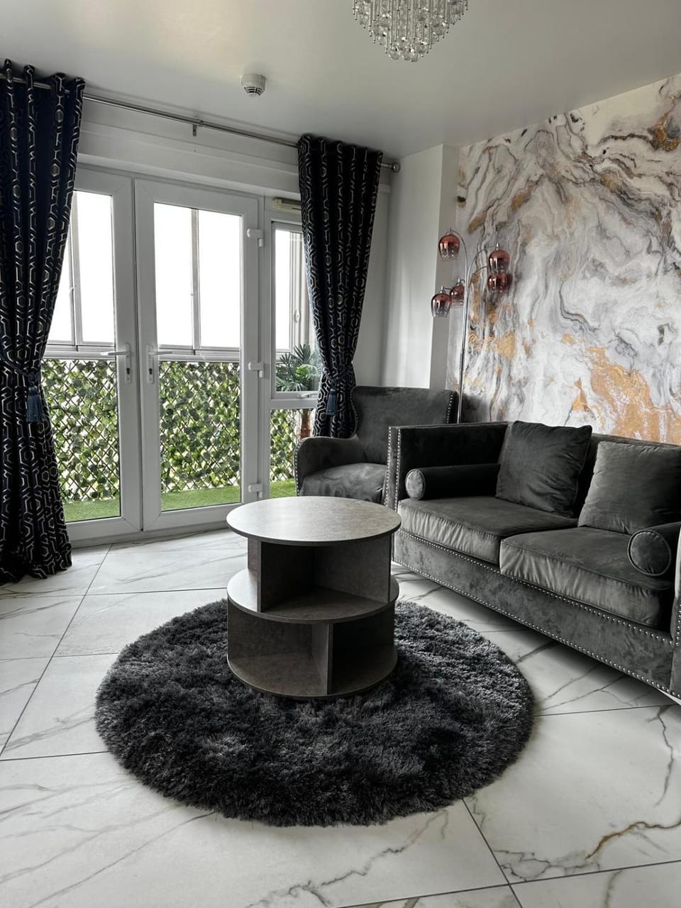 Living room, Seating area