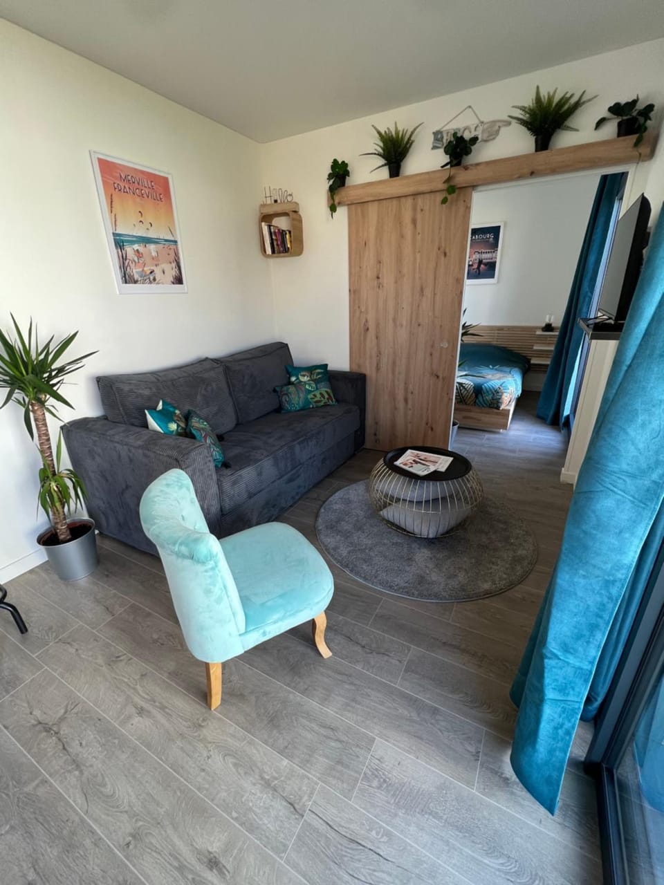 Charmante maison à 2 pas de la mer avec son jardin pour 2 adultes et 2 enfants Apartment in Normandy