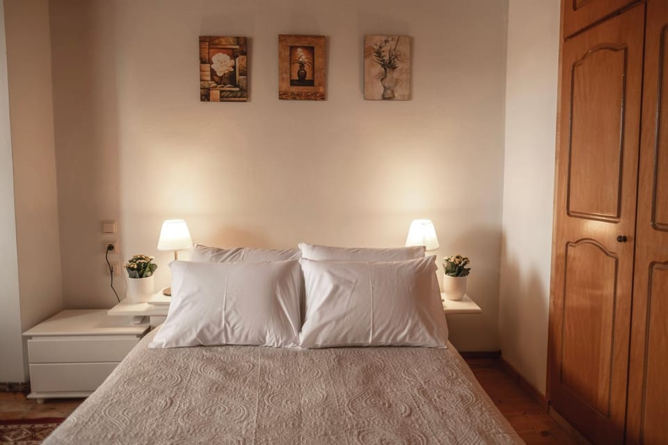 Bed, Bedroom, wardrobe