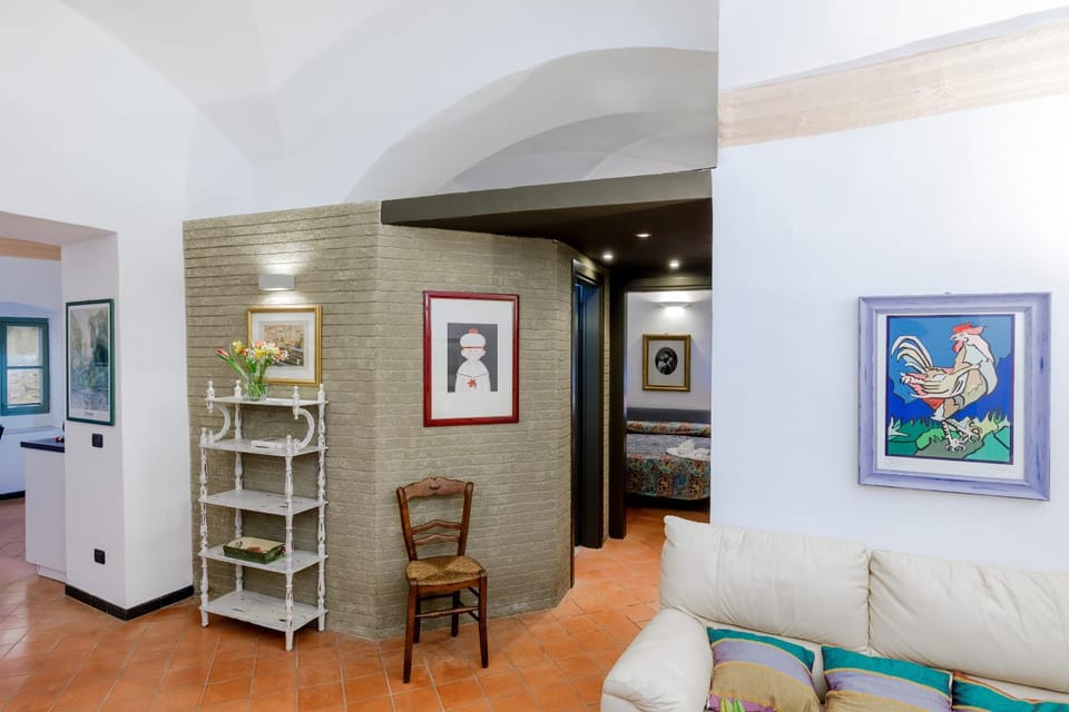 Living room, Photo of the whole room