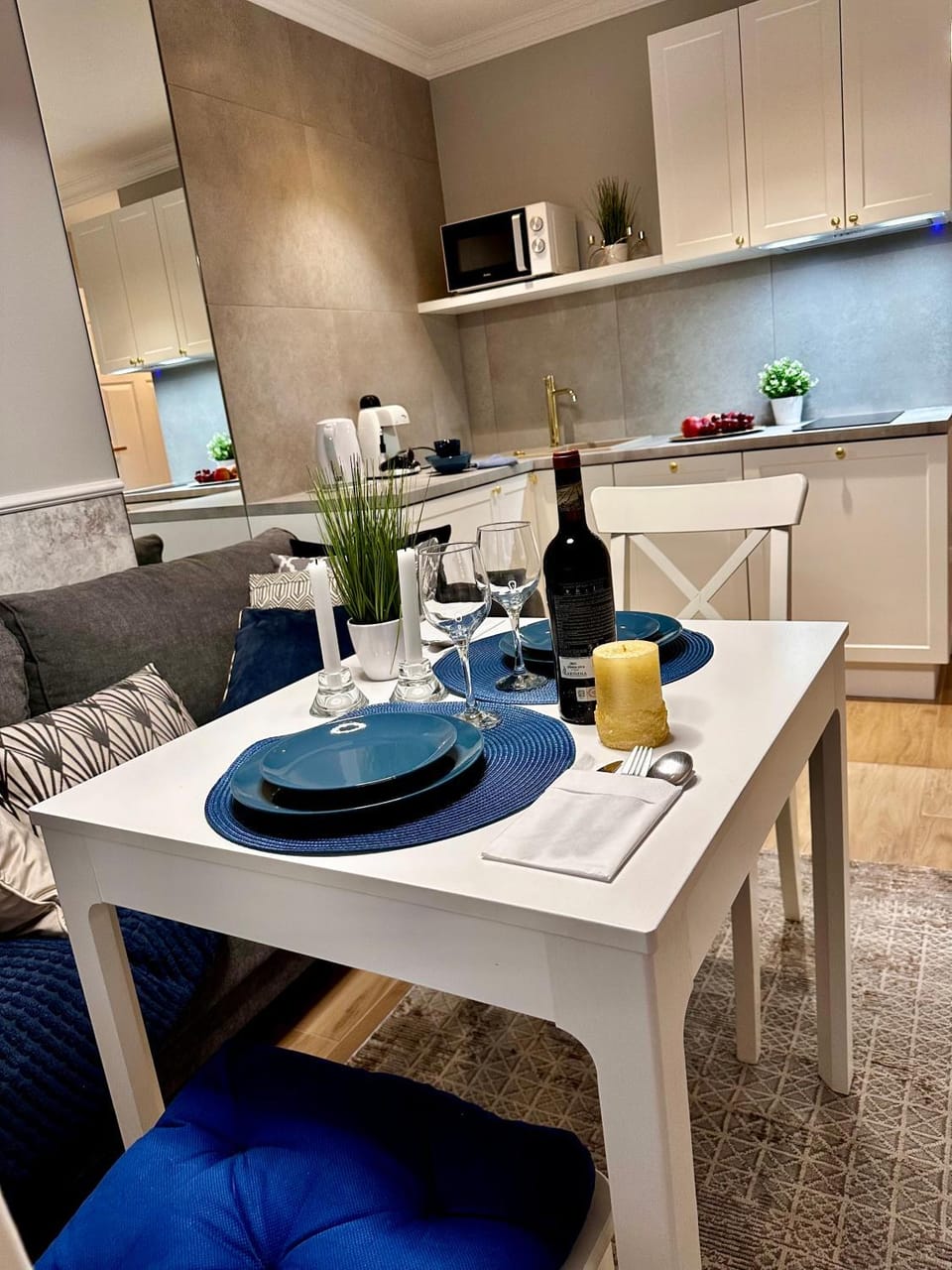Kitchen or kitchenette, Dining area, minibar, pet friendly, stove