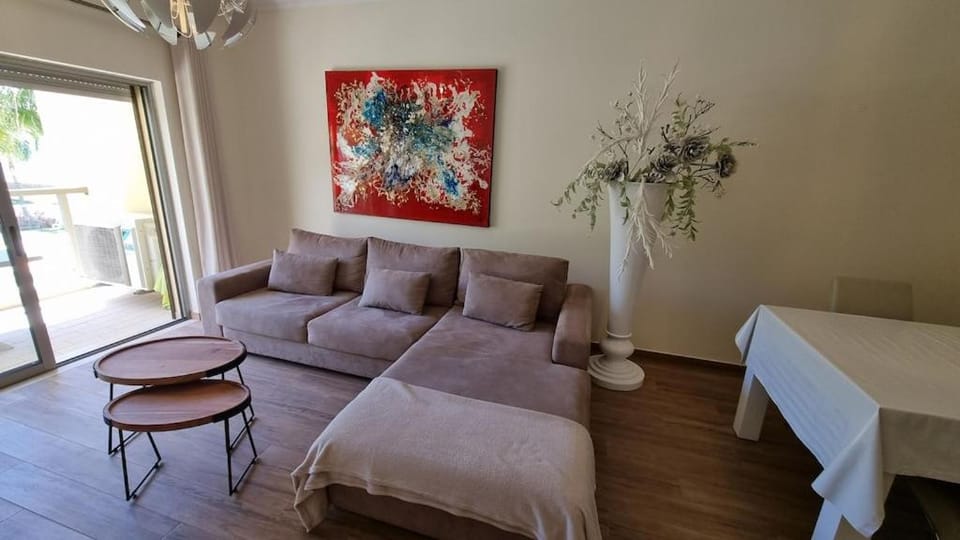 Splendide Appartement Standing Casa Biblos en Famille ou en Amoureux Apartment in Guia