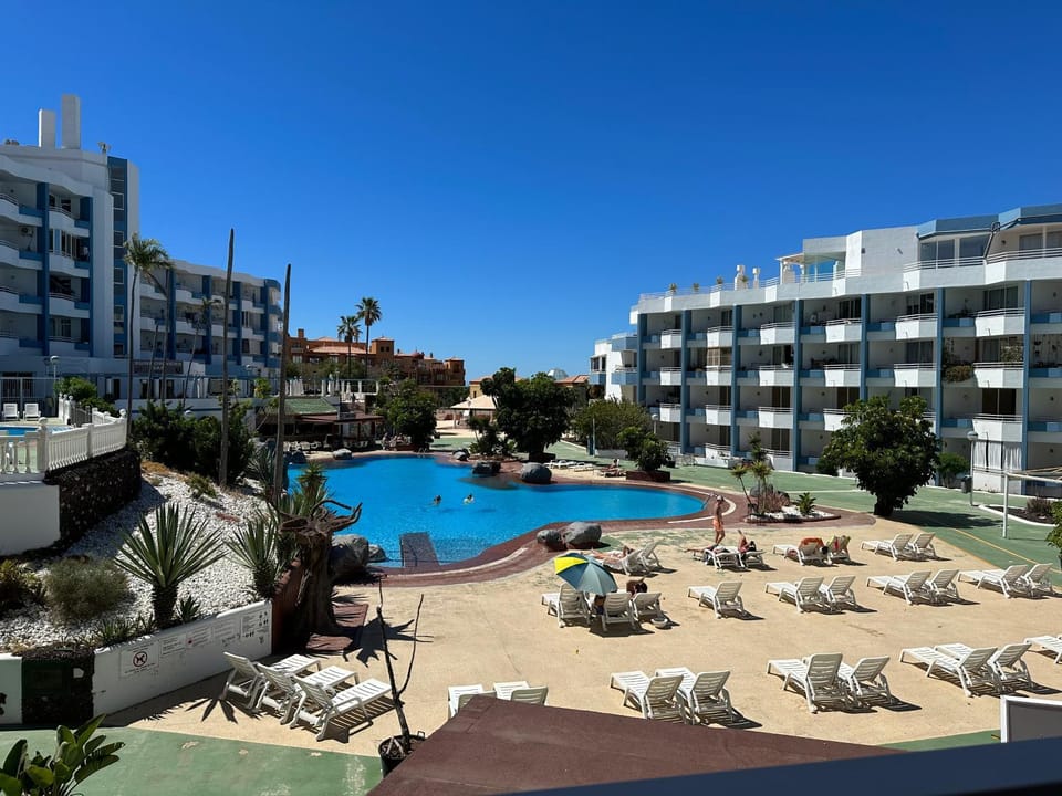 Dreams vacation tenerife Apartment hotel in Abona