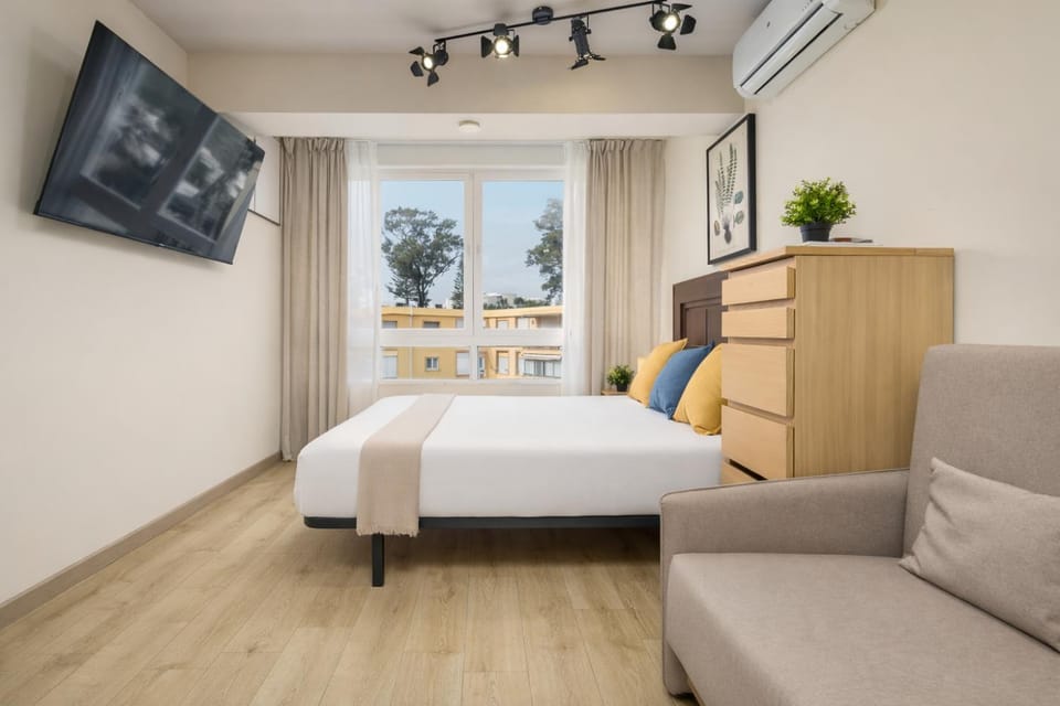 Beachfront Design LUX Studio Apartment Apartment in Costa del Sol