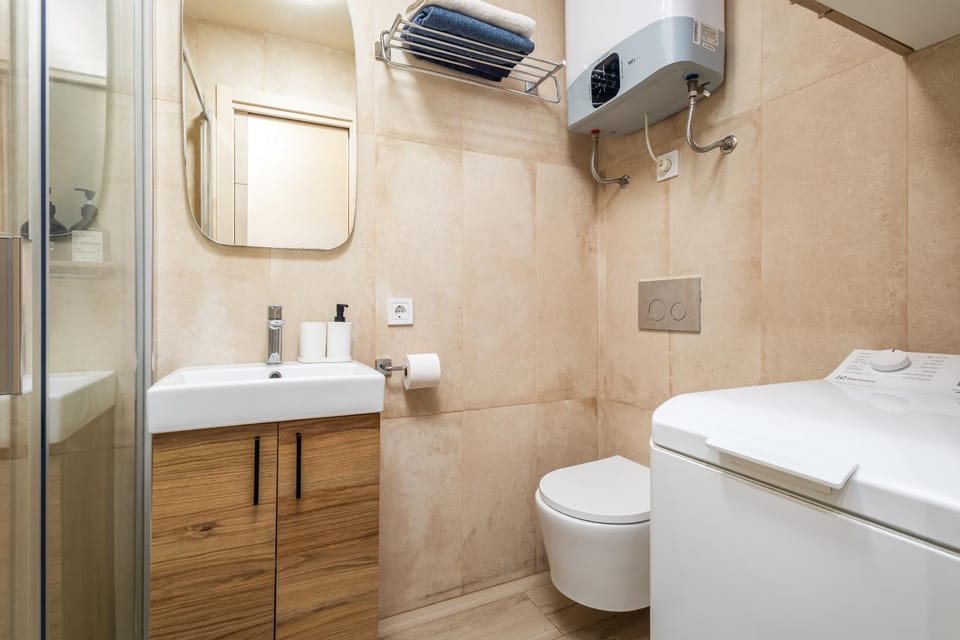 Beachfront Design LUX Studio Apartment Apartment in Costa del Sol
