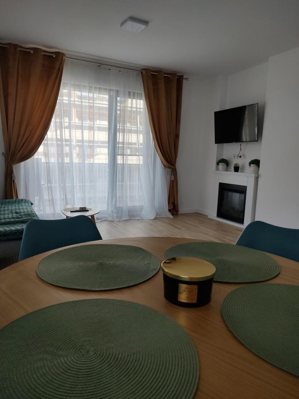 Apartament Cluj cu Terasa 10 minute Vivo Mall Apartment in Cluj County