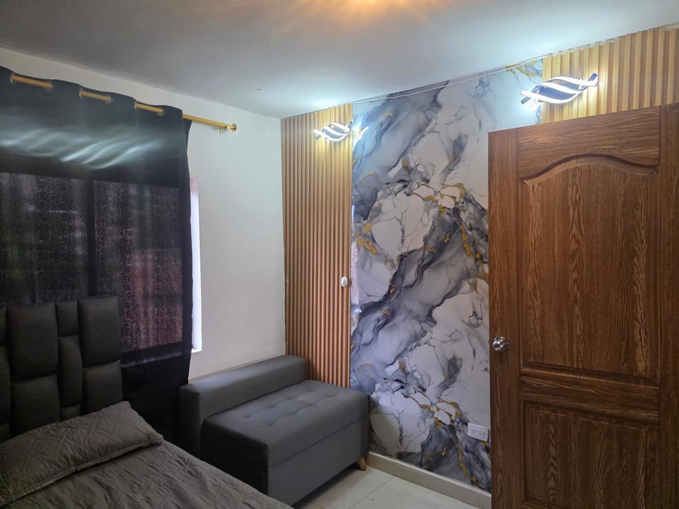 MODERNO y AMPLIO APARTAMENTO Apartment in Medellin