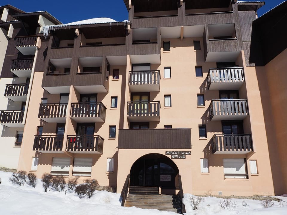 Appartement fonctionnel 2 pièces, proche pistes, animaux admis Apartment in Les Allues