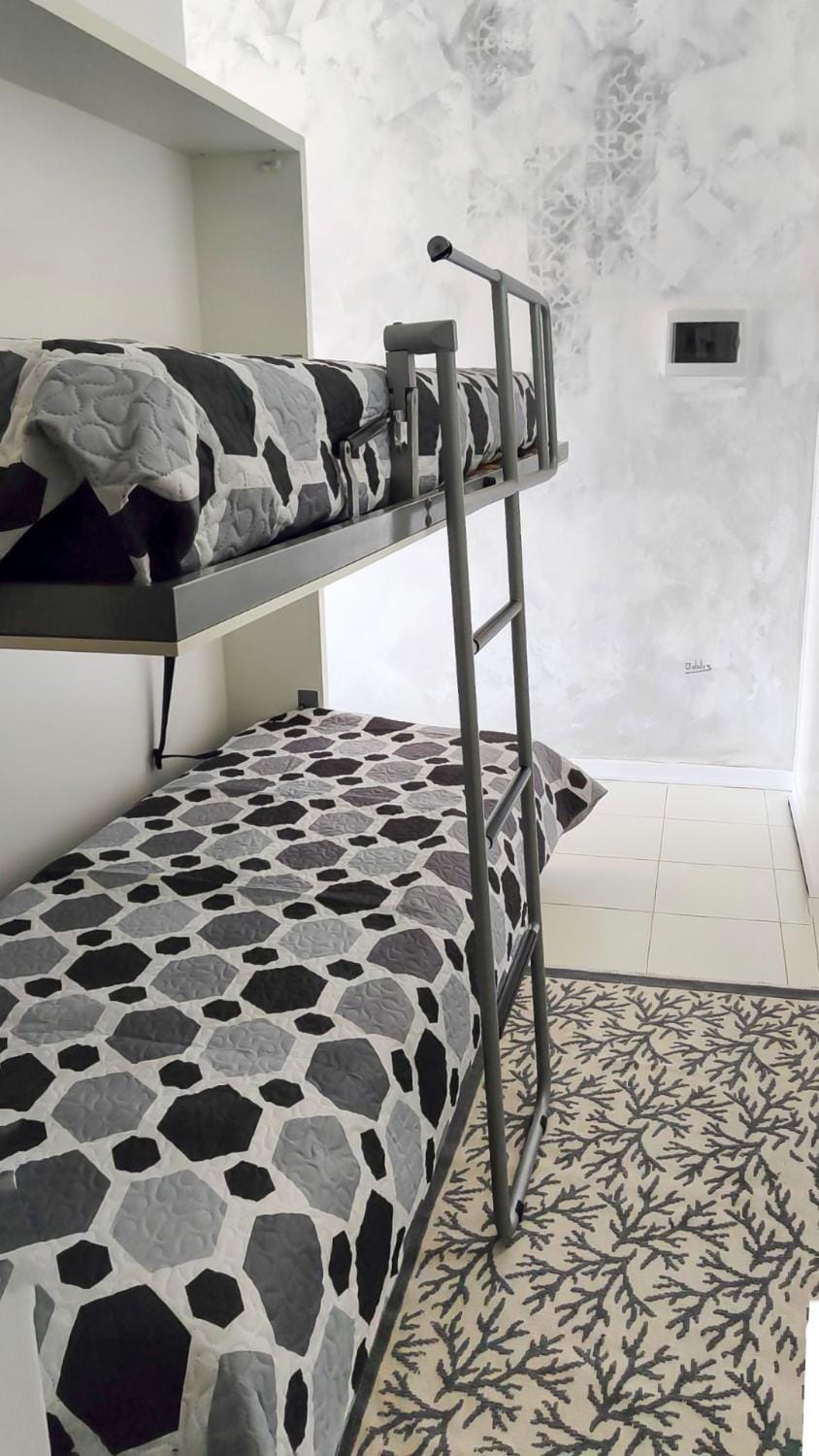 bunk bed