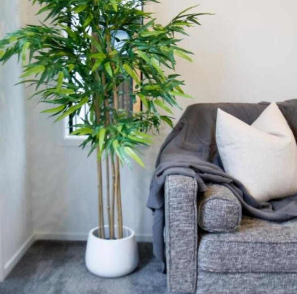 Living room, Decorative detail