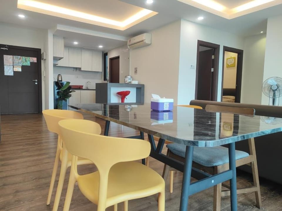 A.Foo Homestay 4.2 @ Vivacity Megamall Jazz Suite 4 Apartment in Kuching