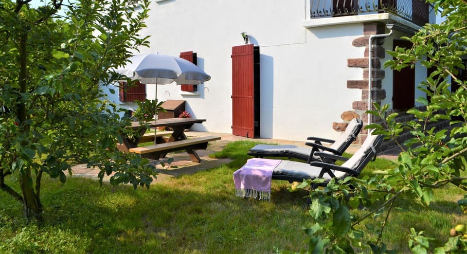 Garden, Balcony/Terrace