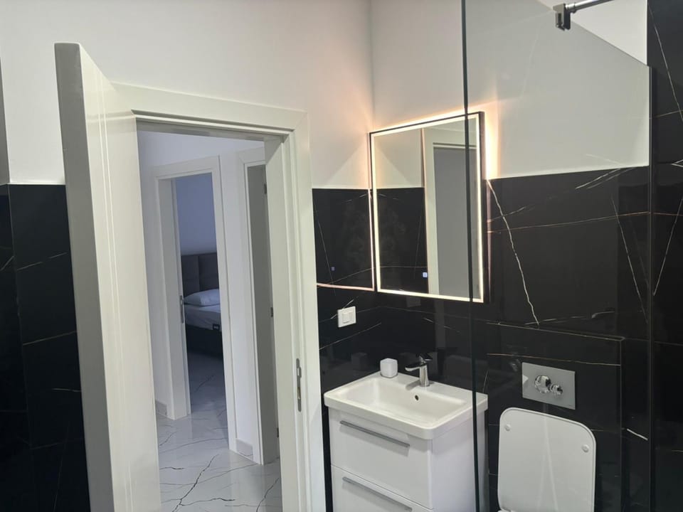 Bathroom, Kitchen or kitchenette