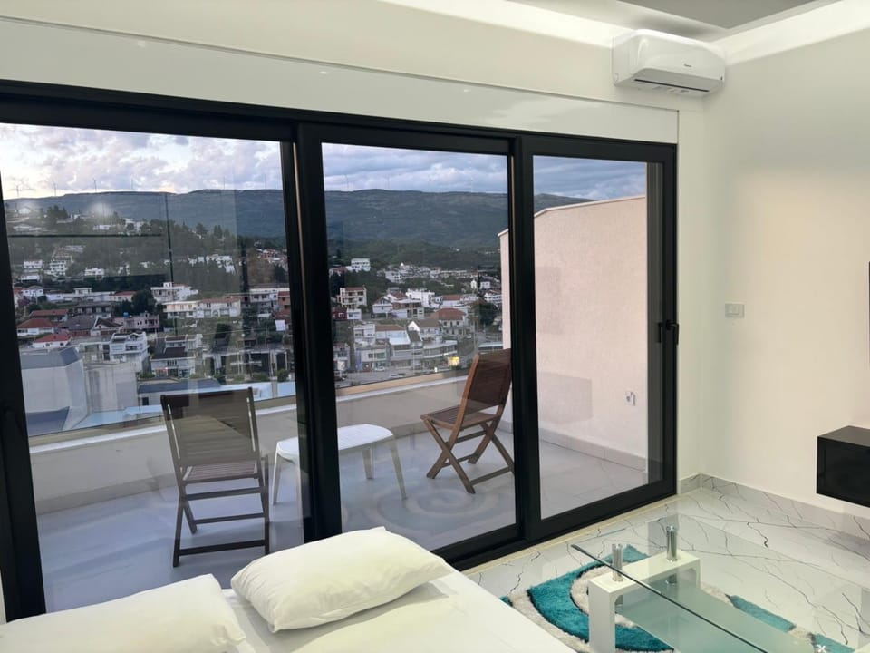 Natural landscape, View (from property/room), Balcony/Terrace, Mountain view