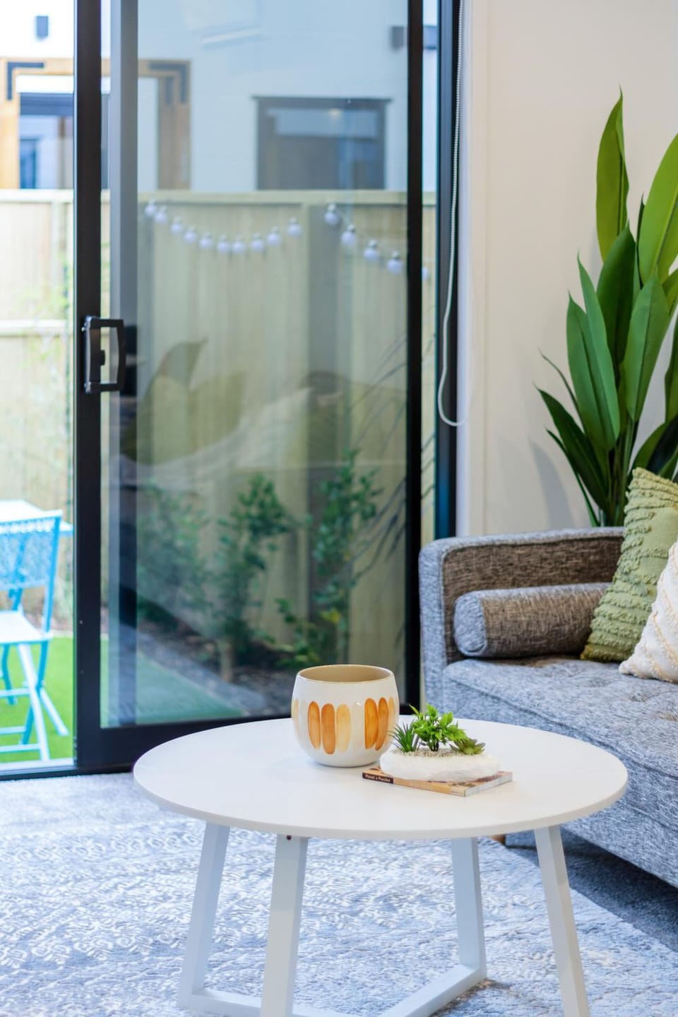 Patio, Balcony/Terrace, Living room, Decorative detail