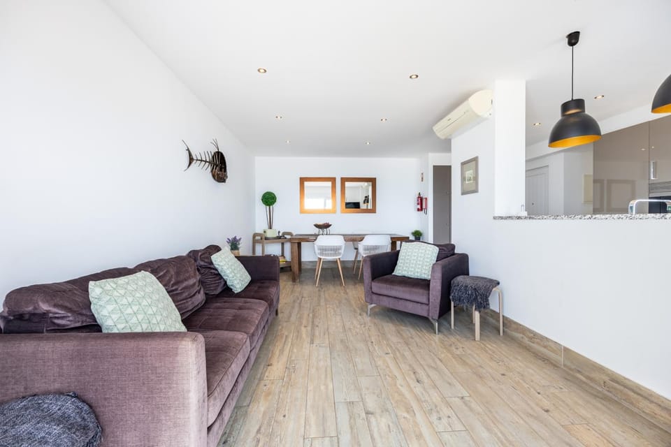 Beira Mar Apartment Apartment in Praia de Armação de Pêra