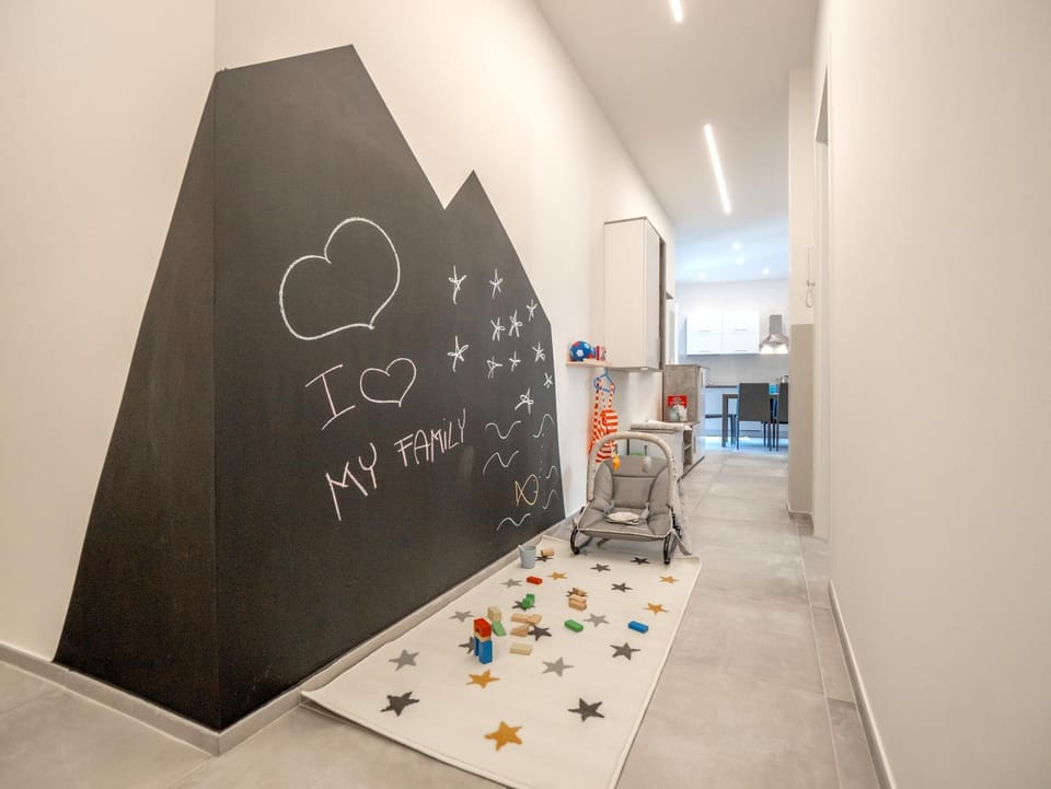 Babyaccomodation Family Bright Apartment in Pietra Ligure