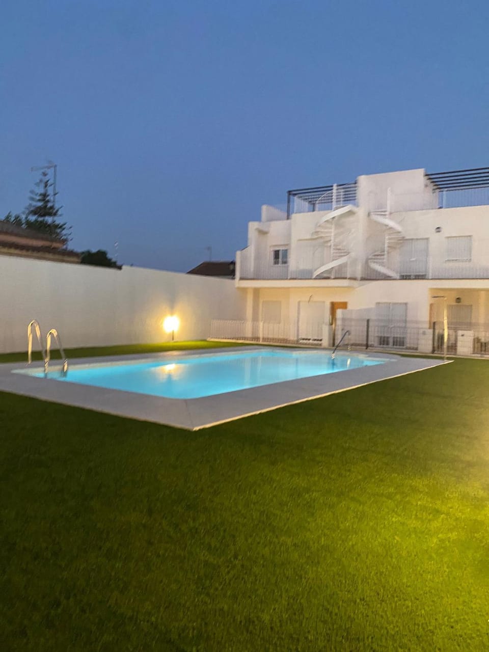 Swimming pool