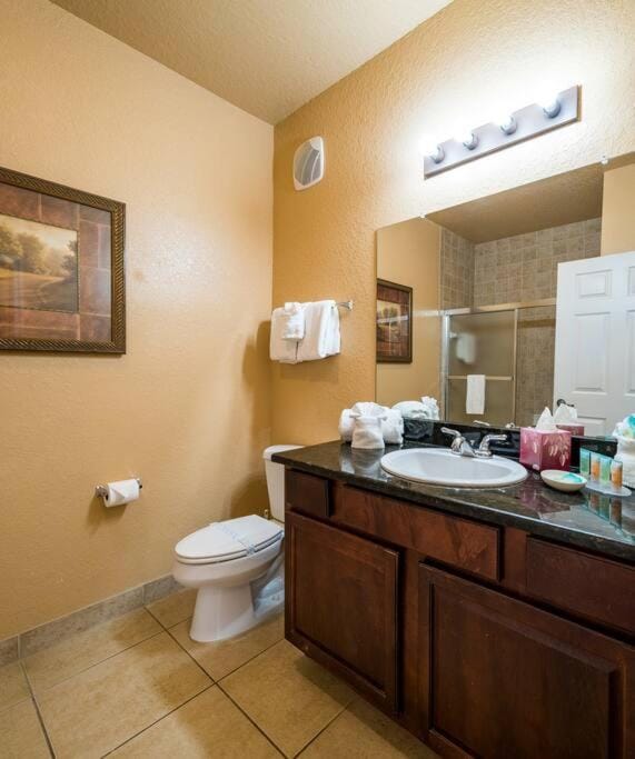 Vacation Fun Spot! Top Floor! Perfect for families and golfers! Apartment in Four Corners
