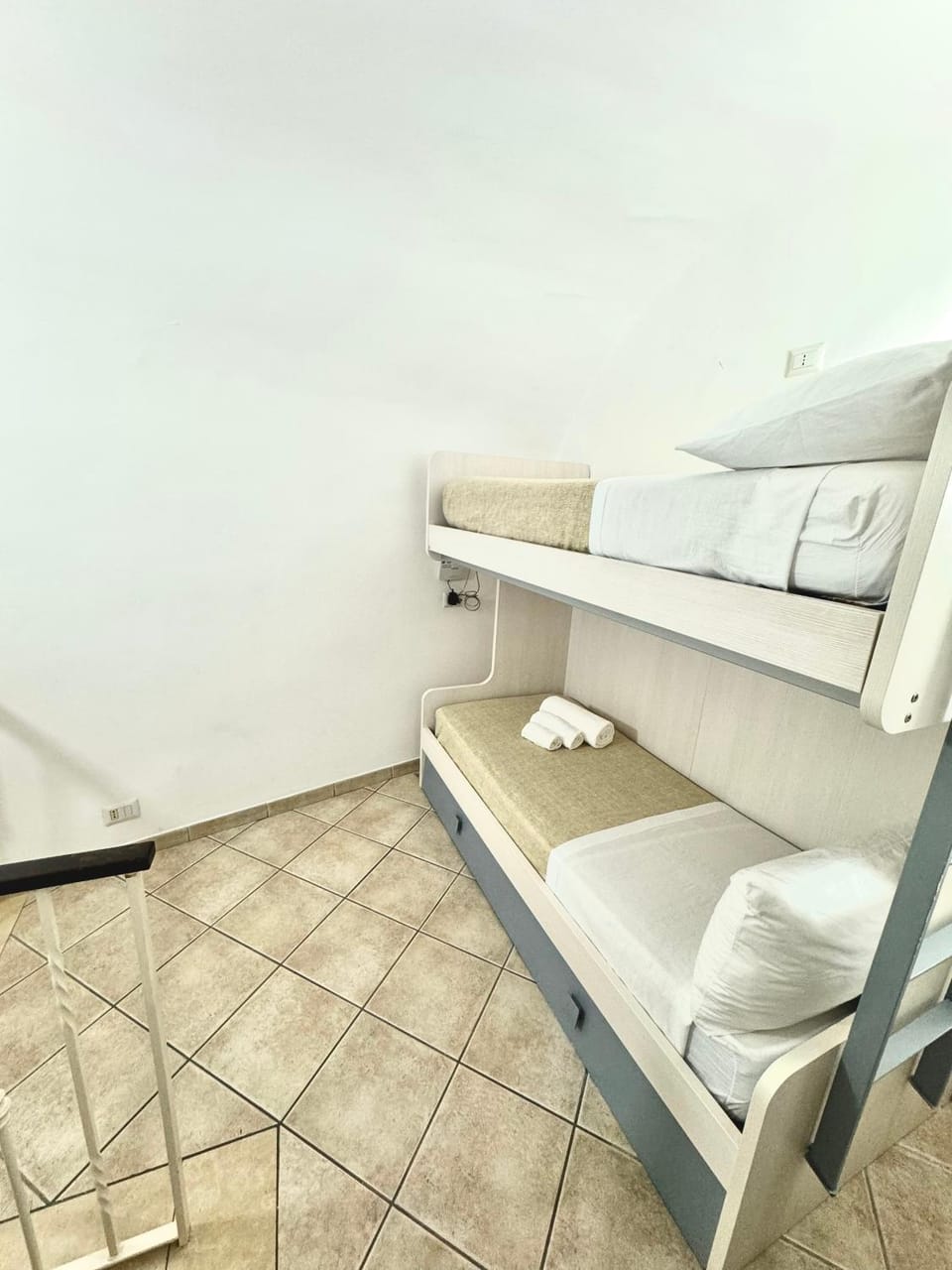 Vittoria's home near Maradona mural Apartment in Naples
