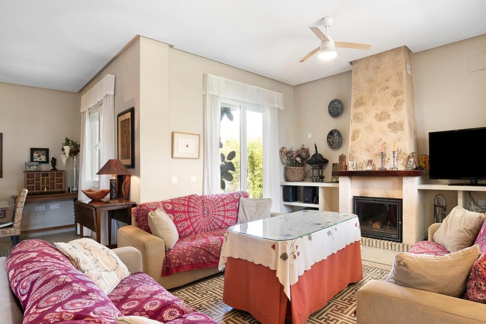 Property building, Living room