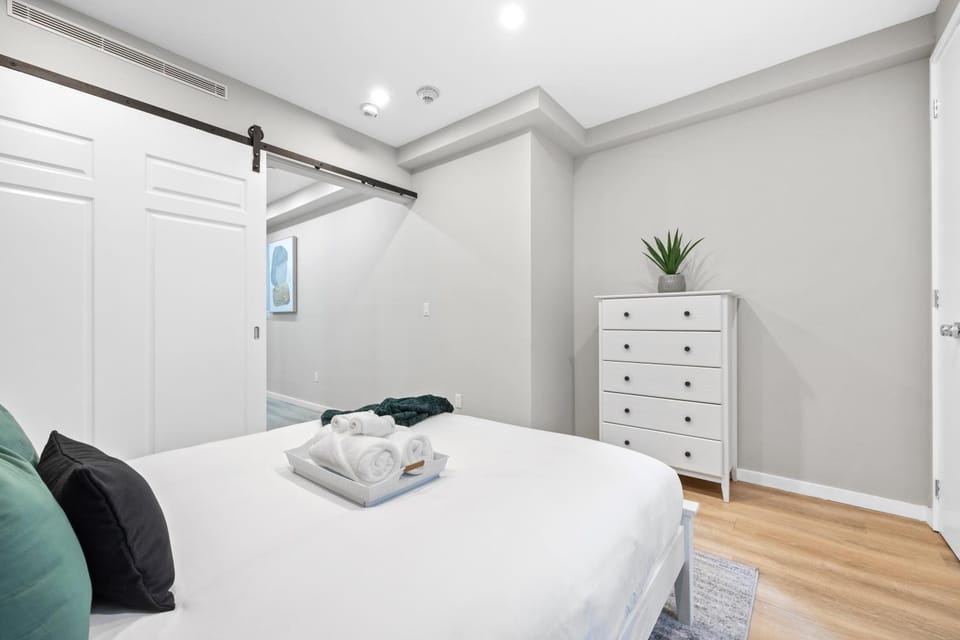SWJ G - Save on 2Day or more Stays 25min to Times Sq Apartment in Harlem