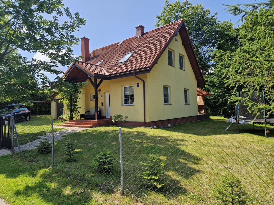 Property building, Garden, Garden view