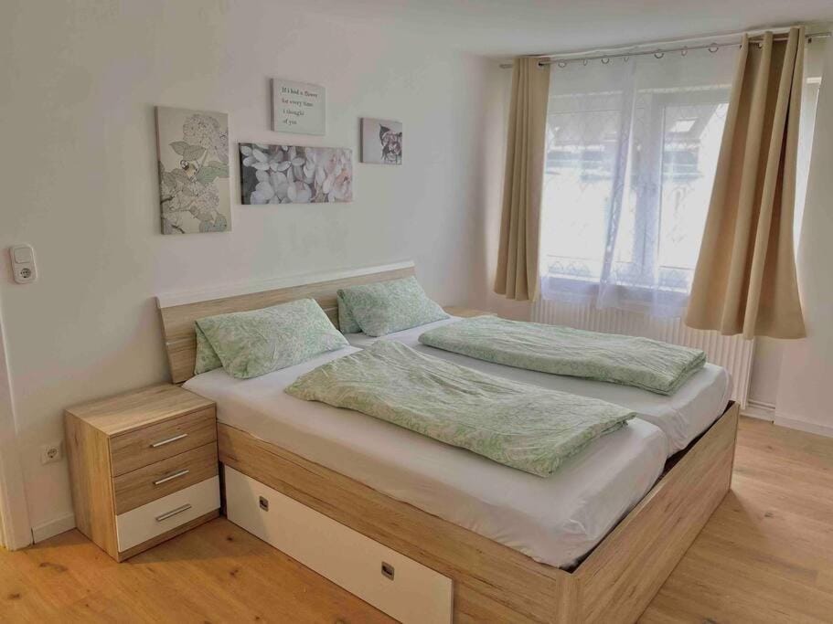 Citynahe 2-Zimmer Wohnung Apartment in Lubeck