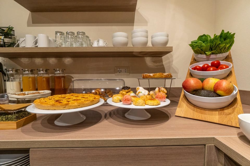Breakfast, Buffet breakfast