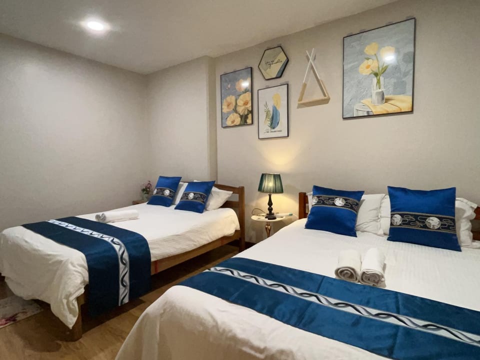 Riverbank suites 408 Apartment in Kuching