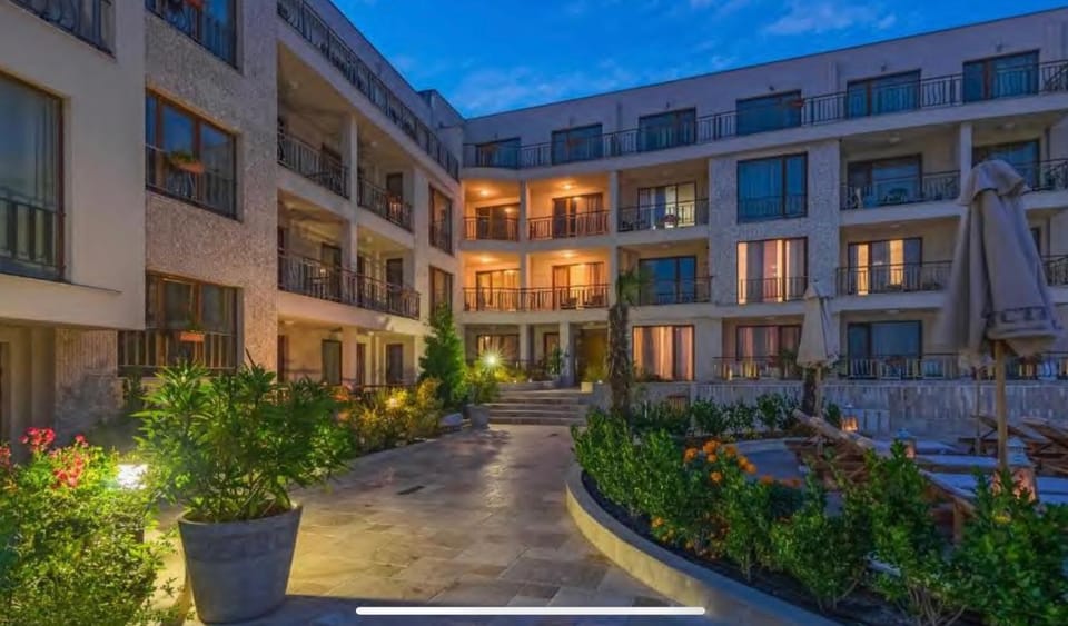 Diamond Beach Sea View Studios Apartment in Burgas