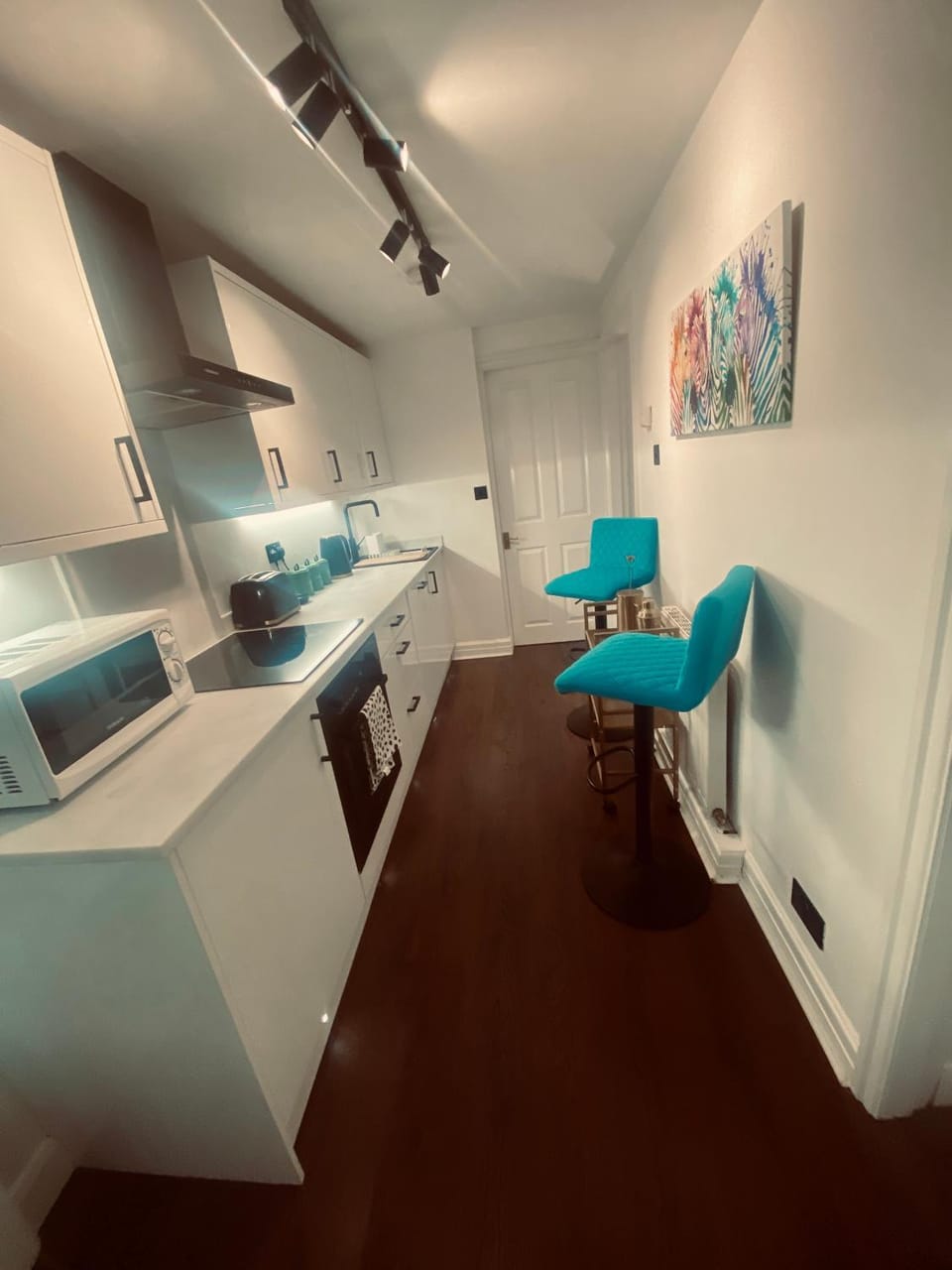 2 Bedroom - Garden Apartment, with parking Apartment in Harrogate