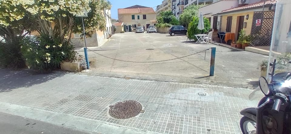 Location, Parking