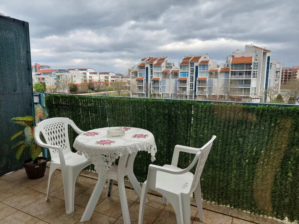Комплекс Элит 4 Несебр/Солнечный берег Apartment in Sunny Beach