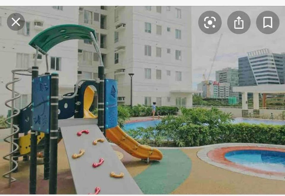 Studio in Avida towers Cebu IT park Apartment in Lapu-Lapu City