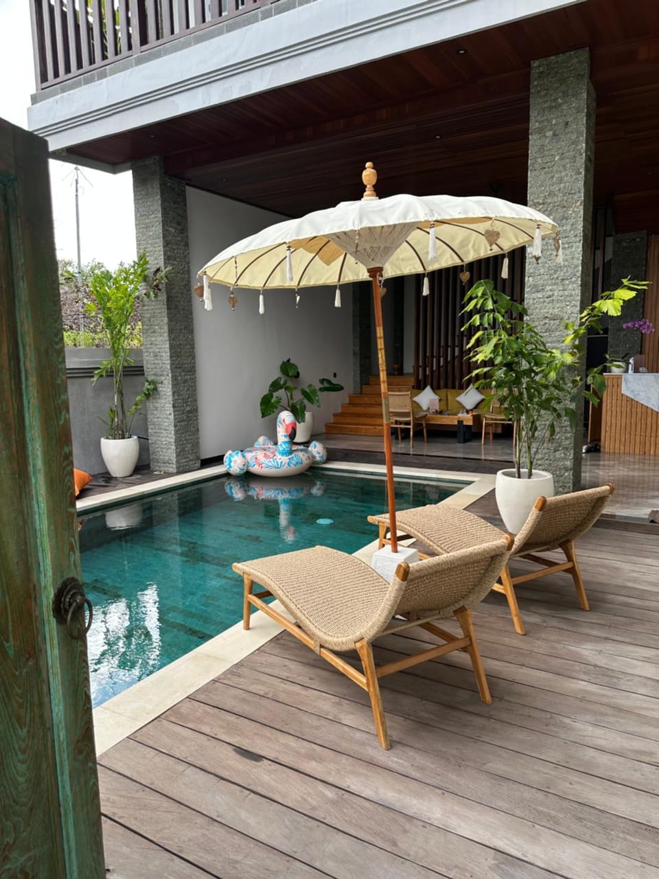 Day, Swimming pool, sunbed, Internal: Not applicable to any particular room