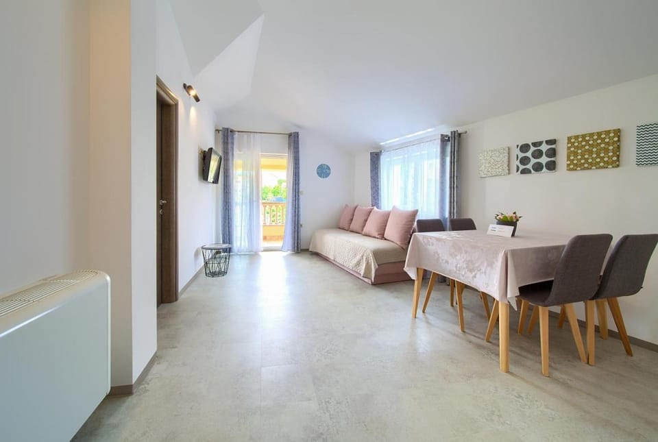 Apartmani DAL Apartment in Primorje-Gorski Kotar County