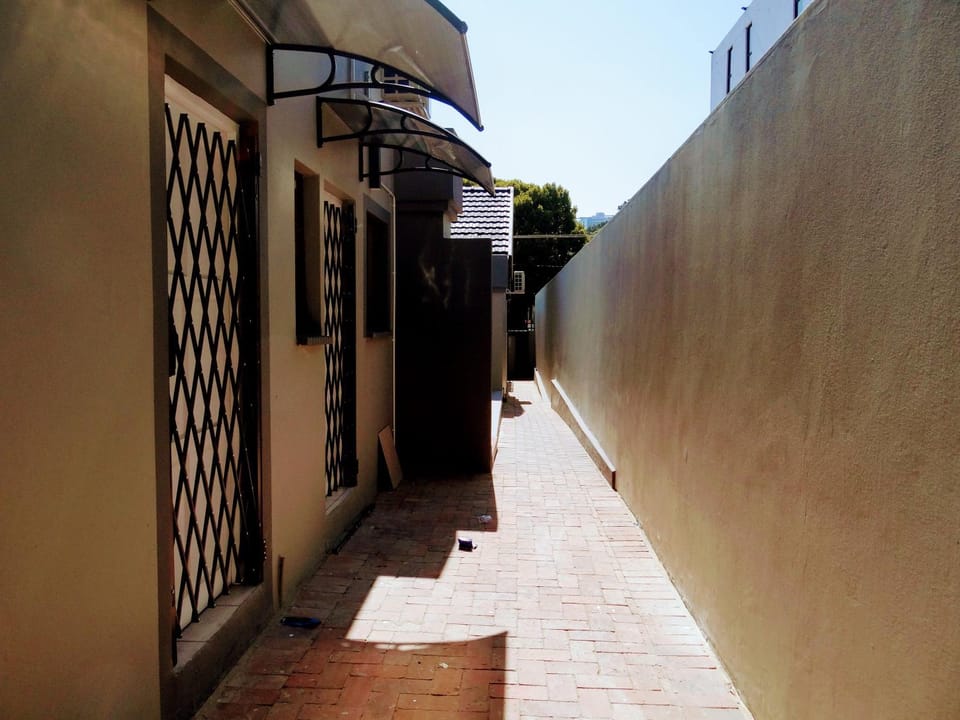 Property building, Internal: Not applicable to any particular room