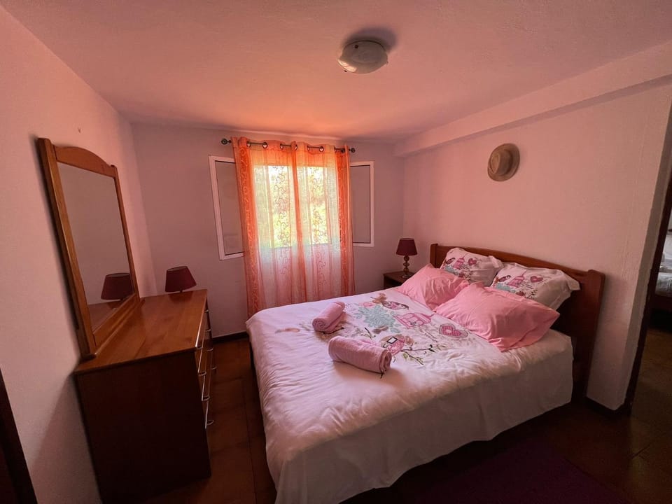 Vivenda Ribeiro - Curral das Freiras House in Madeira District