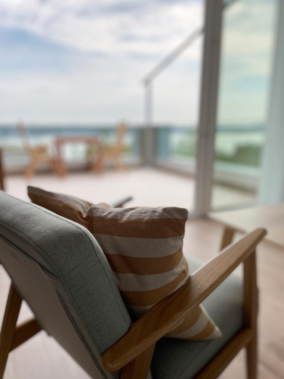 View (from property/room), Living room, Seating area
