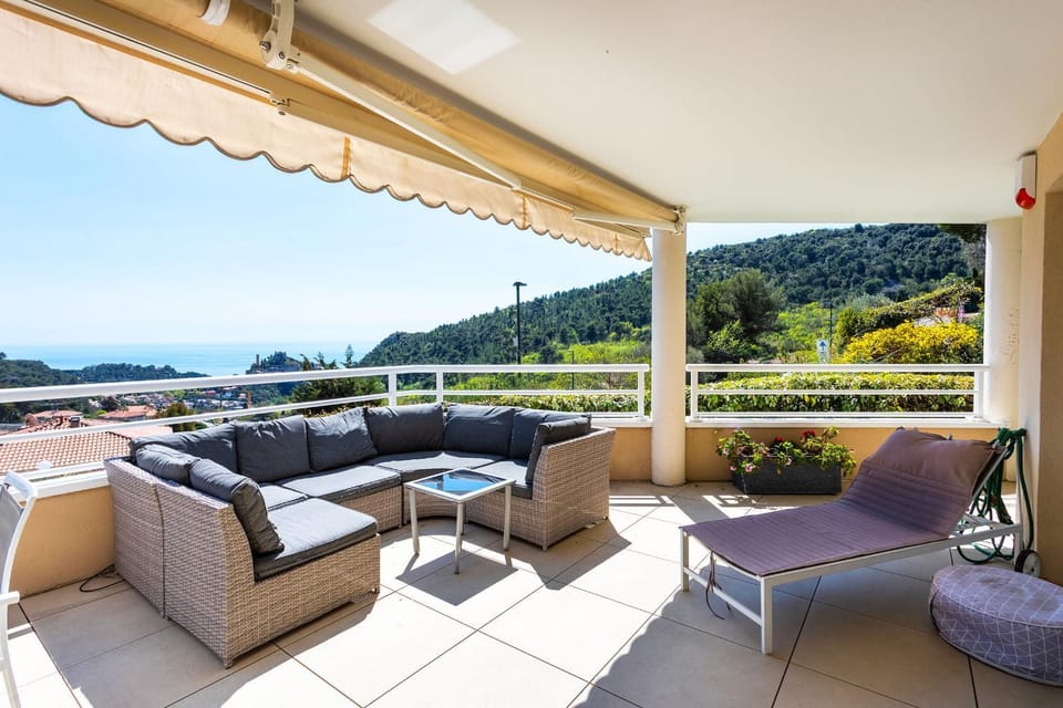 Patio, Natural landscape, Sea view