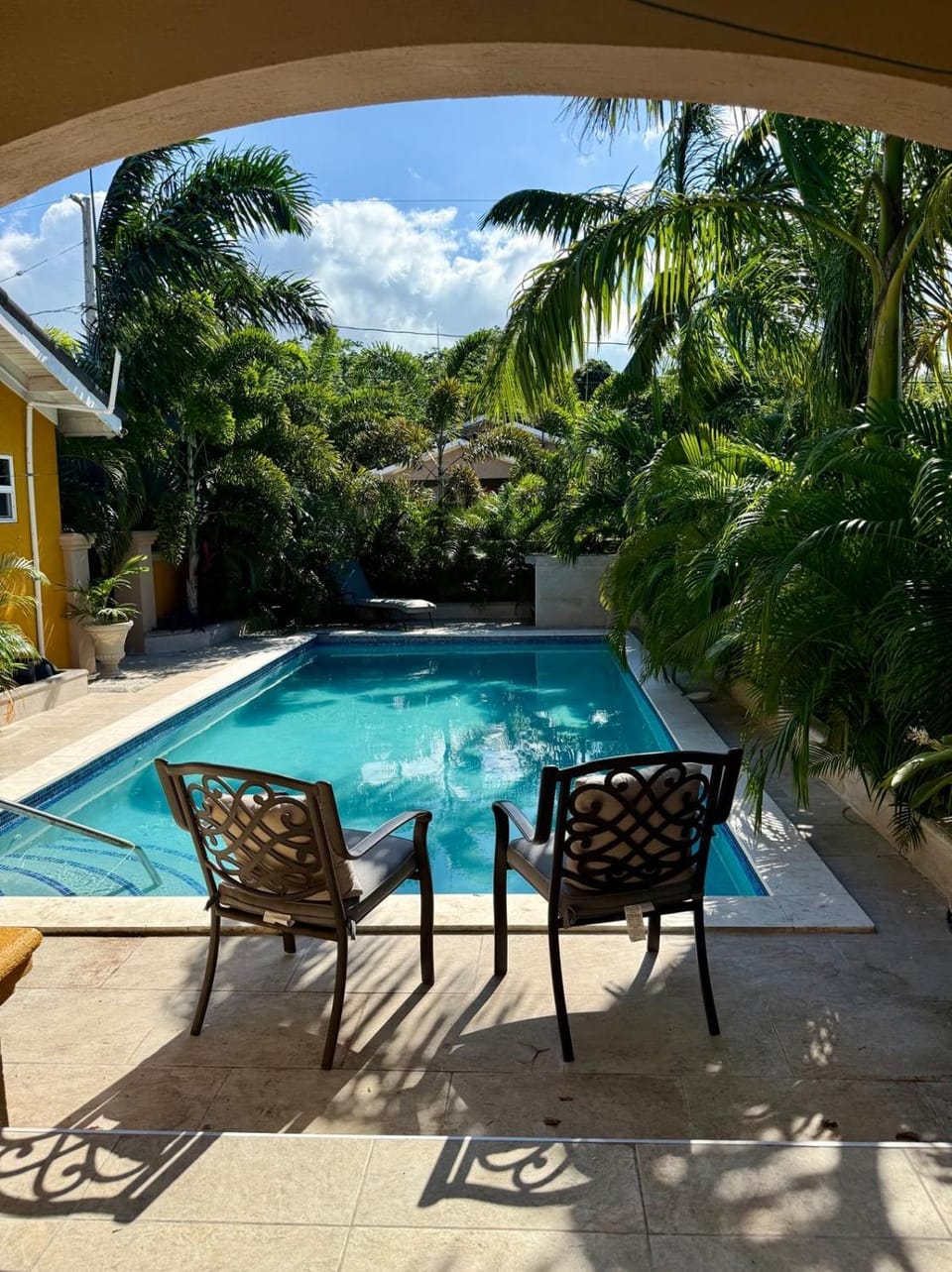 Elegance, Ochi Rios - 2BR Oasis with Exclusive Private Pool!" House in St. Ann Parish