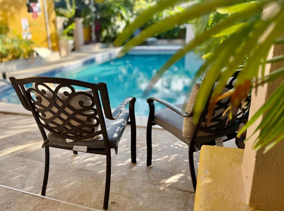 Elegance, Ochi Rios - 2BR Oasis with Exclusive Private Pool!" House in St. Ann Parish