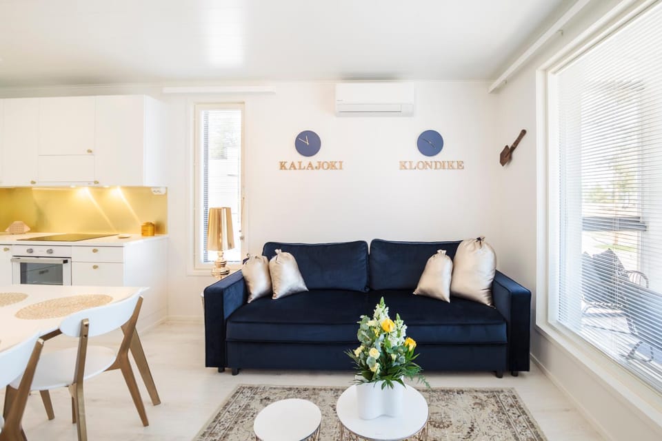 Kitchen or kitchenette, Living room, Photo of the whole room, kitchen, kitchen